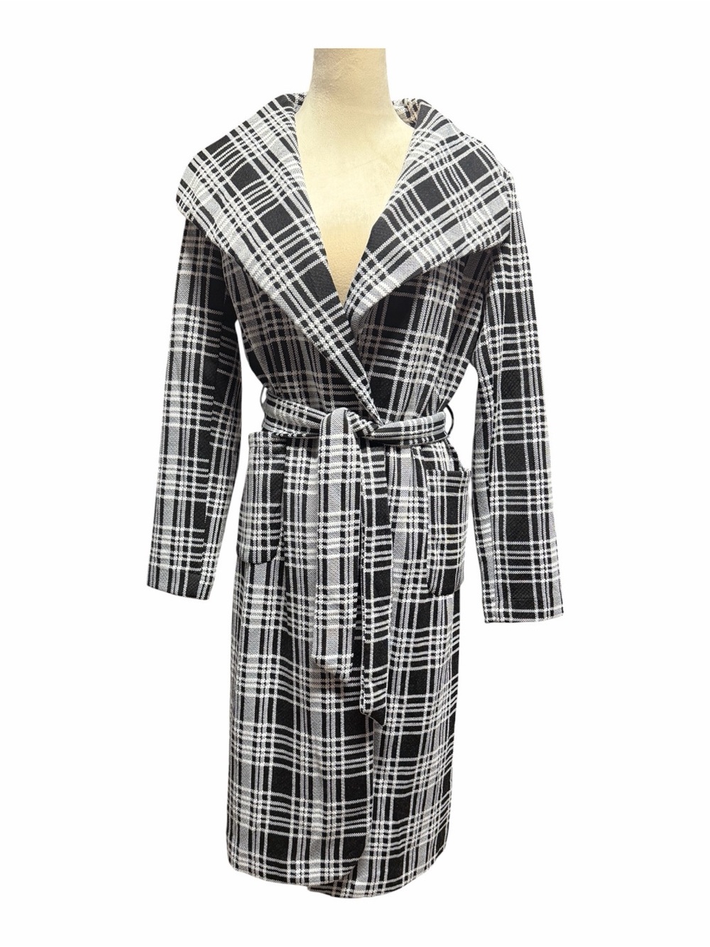 Sugar Rain Black & White Plaid sweater blazer Sz S NWOT
